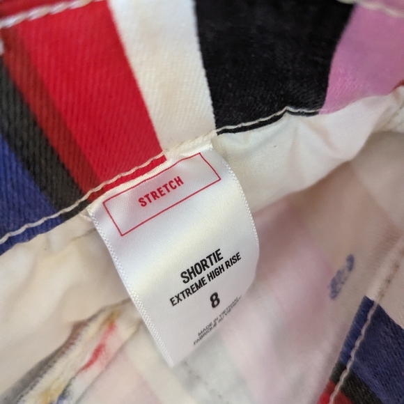 Colorful striped Express shorts - Picture 7 of 7